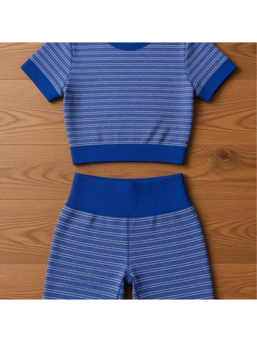 Blue Ribbed Two Piece Short Set - S/M - Picture 2 of 2